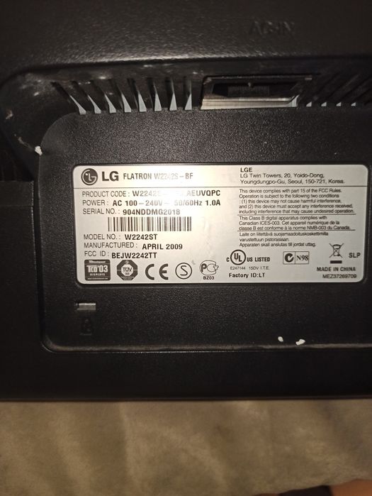 Продам монитор широкоформатный