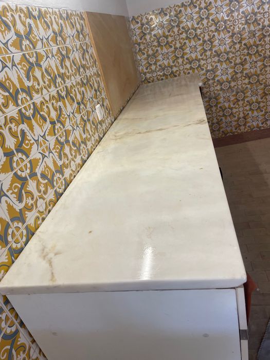 Bancada cozinha ofereço