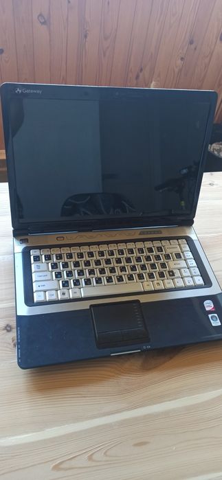 Ноутбук Gateway m-series