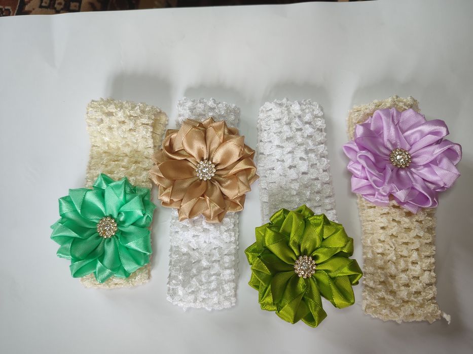 Резинки і заколки