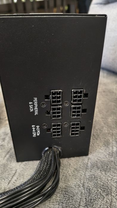 Zasilacz Corsair TX850M 850watt