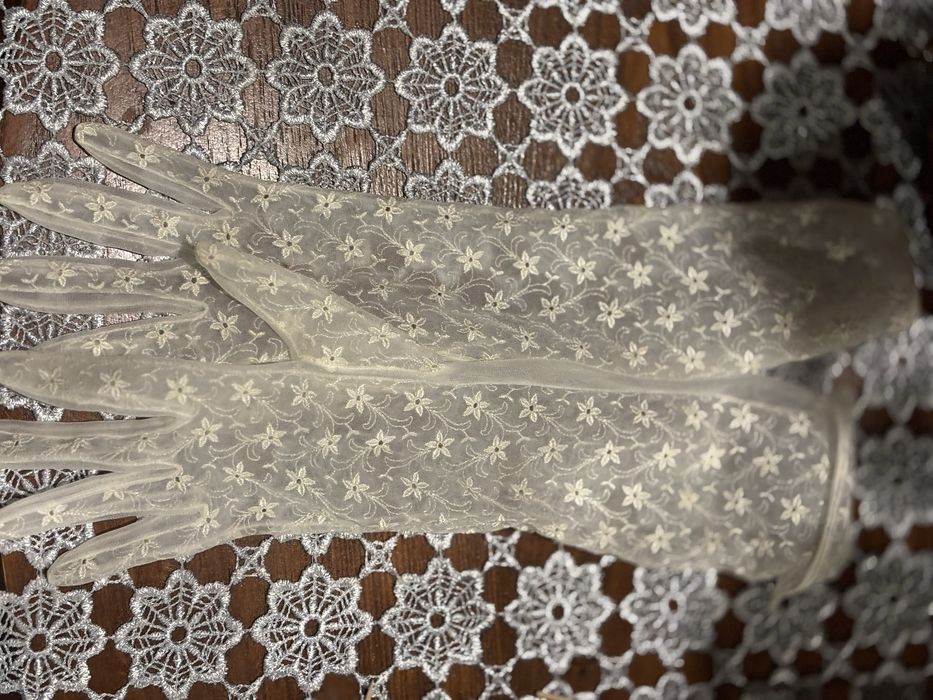 Rękawiczki długie ślubne