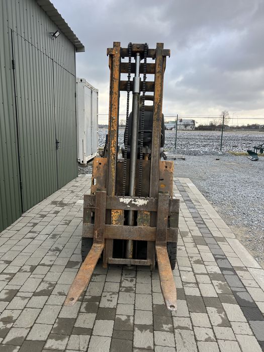 Кара, навантажувач