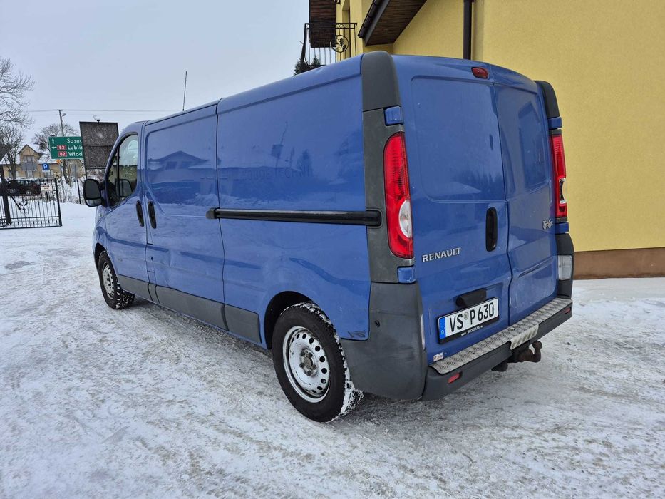 Renault Trafic L2H1 2,0 DCI 2009 rok hak opłacony 3 osobowy