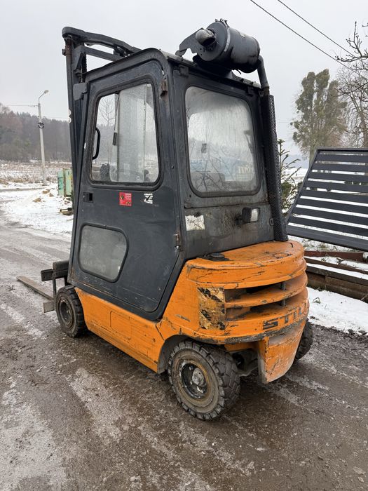 Wozek widlowy still r70-16 diesel triplex