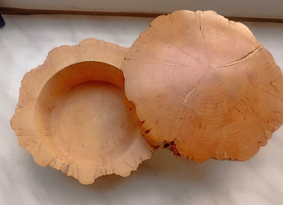 Urocza szkatułka z drewna na biżuterię, retro handmade pudełeczko