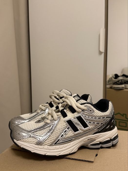 Жіночі кросівки New Balance 1906R, 37 розмір