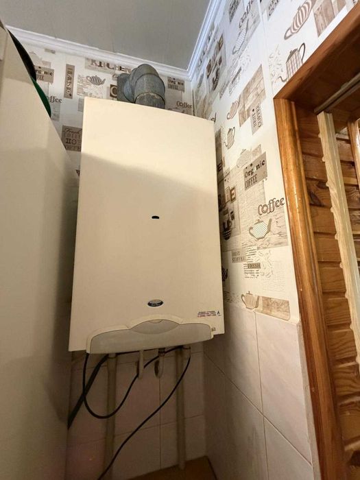 Продам 1 кімнатну квартиру з газовим опаленням в гарному  стані на Молдаванці, вулиця Скісна. - View 6