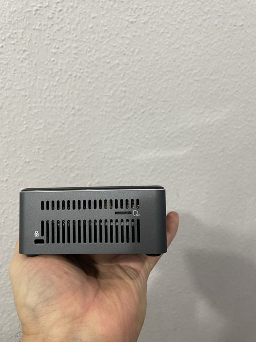 Топ Міні Пк Intel Nuc i5 7260u 8ddr4/256Nvme Win10 pro