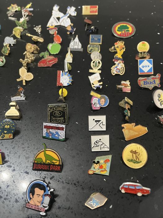 97 pins varios colecao