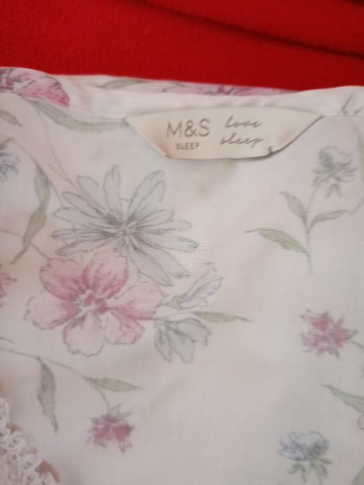 Obniżka!Koszulka nocna w drobne kwiatki.