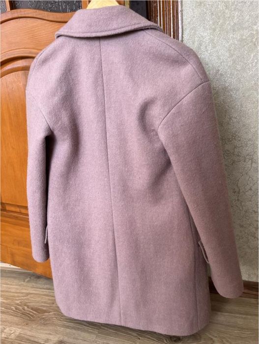 Пальто жіноче