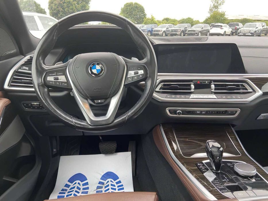 BMW X5 xDrive40i      2020
