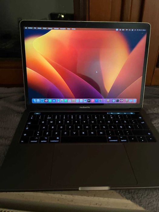 Macbook Pro 13" z Touchbar