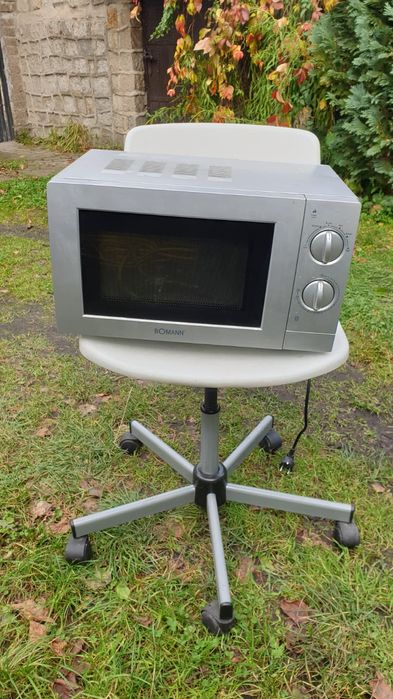 Mikrofalówka Bomann