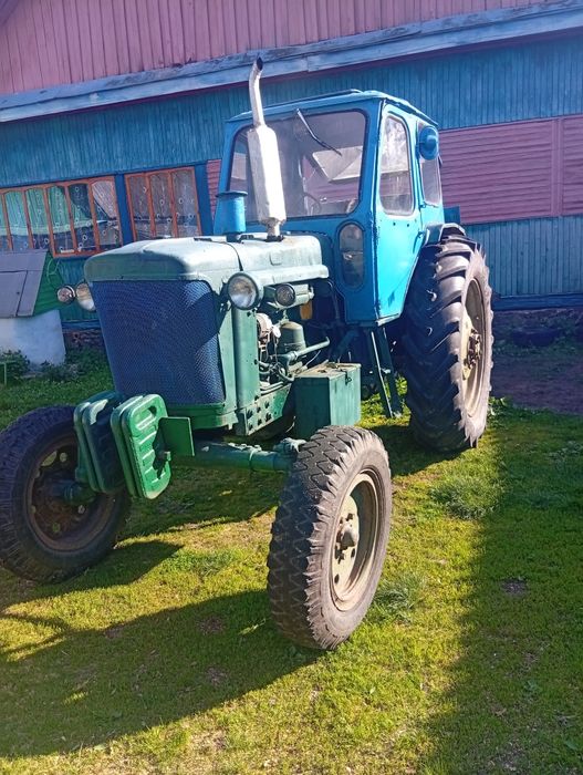 Продам трактор юмз