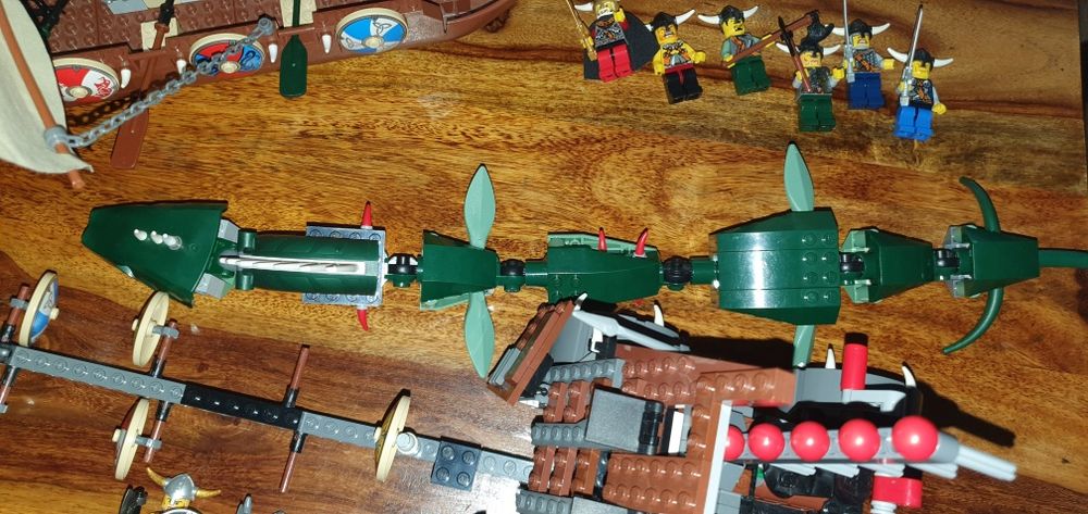 Lego Vikings Drakkar Okręt Wikingów 7018 oraz 7020