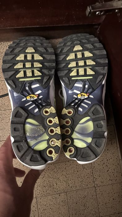 Nike tn praticamente novos