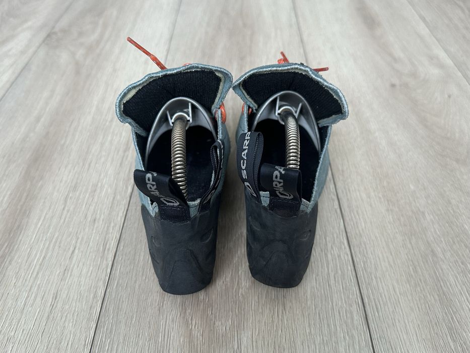 скальники кросівки Scarpa