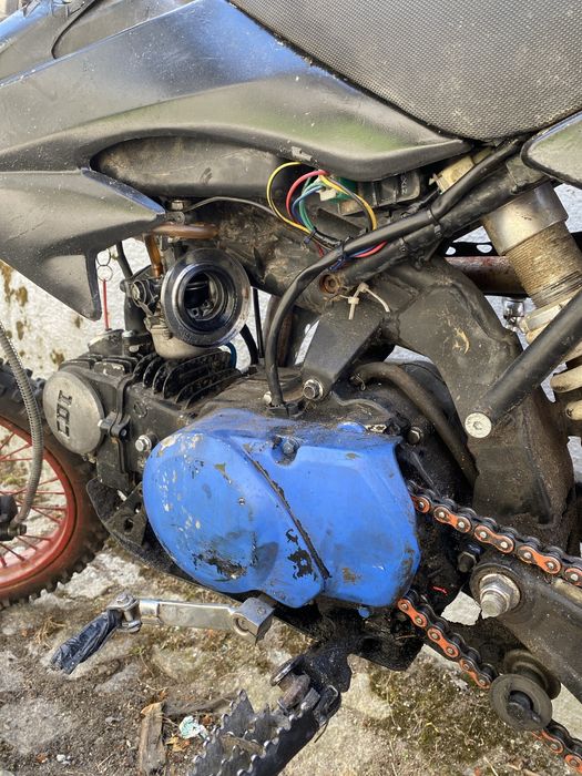 Pitbike 125cc usada a andar muinto bem