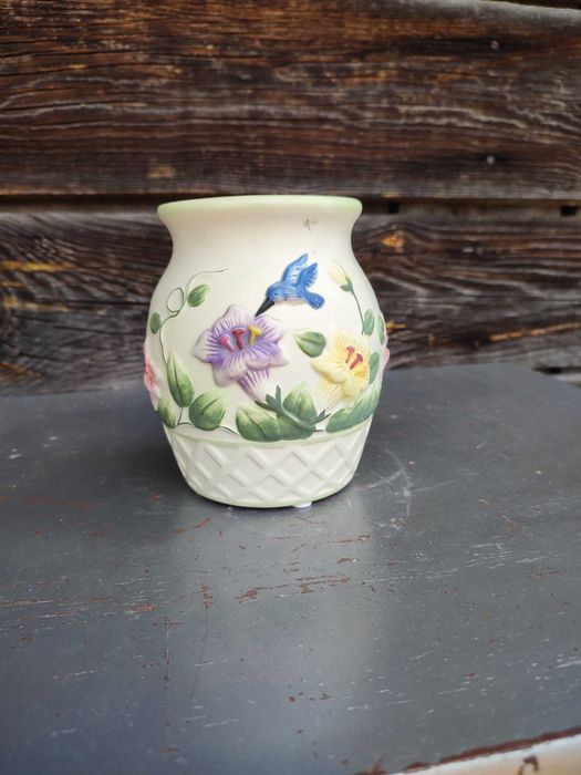 Cudny ceramiczny kominek na zapachy - świecznik - design K 7
