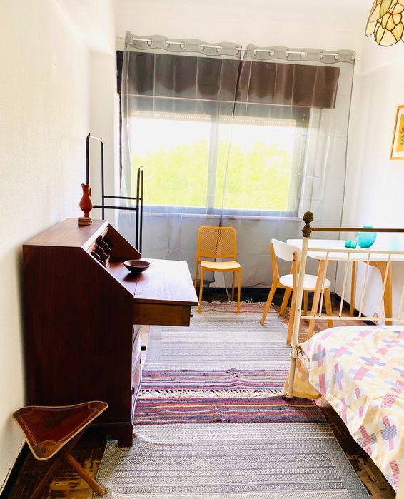 Quarto para Arrendamento Mensal em Setúbal ao pé da Escola do Aranguez