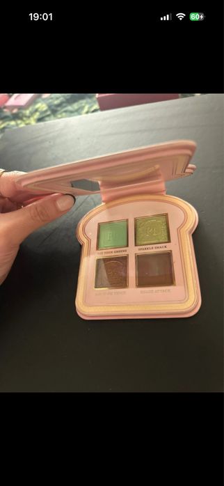 Paleta cieni Plouise