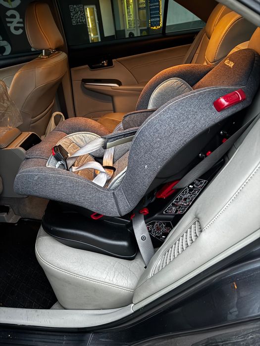 Автокресло Welldon universal 9-25 кг