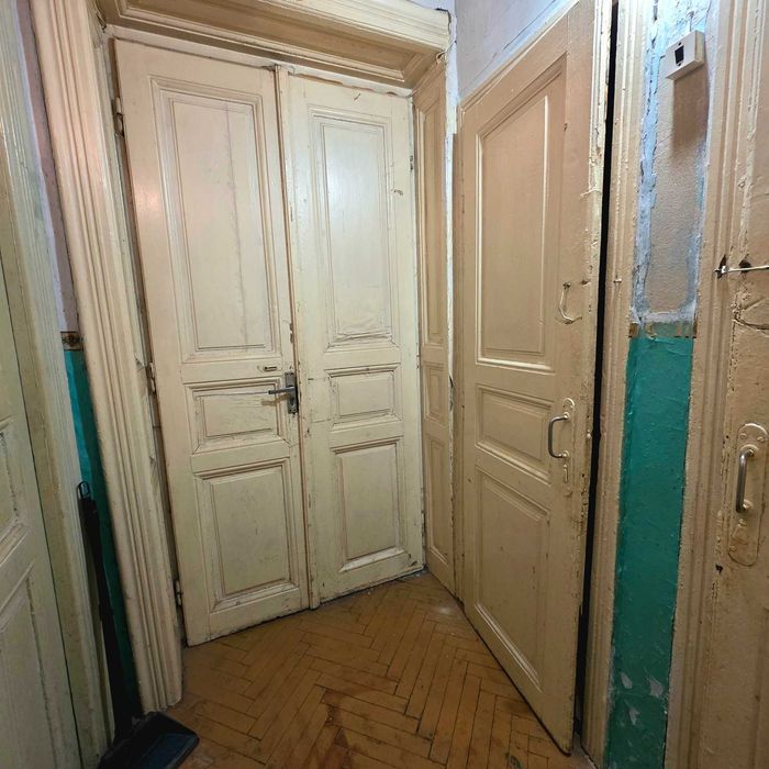 Продаж 3-кім. квартири. вул. Коцюбинського-Центр. 82 000 $.