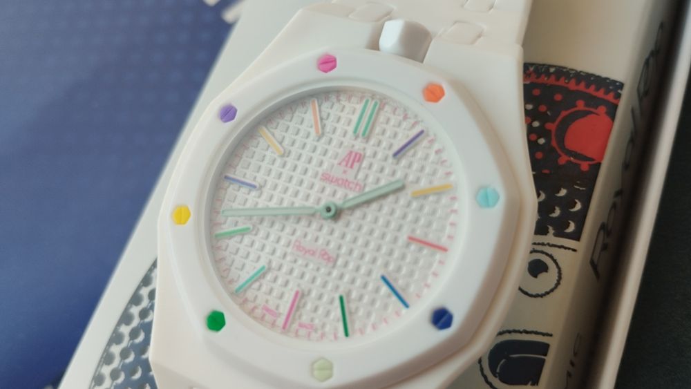 Zegarek automat Audemars Piguet x Swatch Royal Pop ceramika