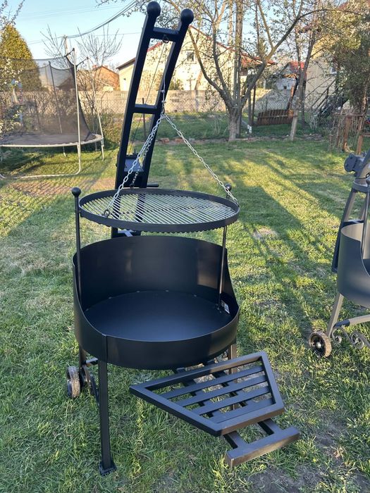 Solidny Grill ogrodowy!