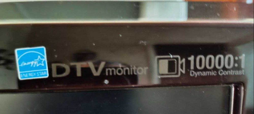 Монитор телевизор рідкокристалічний