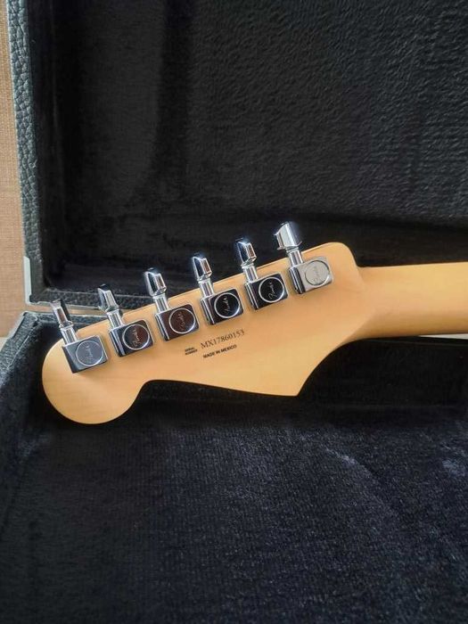 Gitara elektryczna Fender Standard Stratocaster, futerał Rocktile NOWE