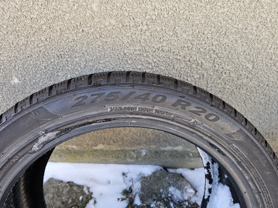 шини "pirelli" R20.