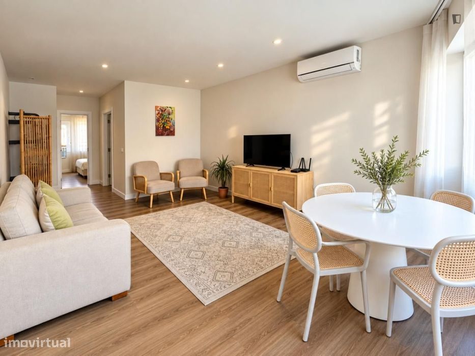 Apartamento com 2 quartos - localizado em Sete Rios Lisbon