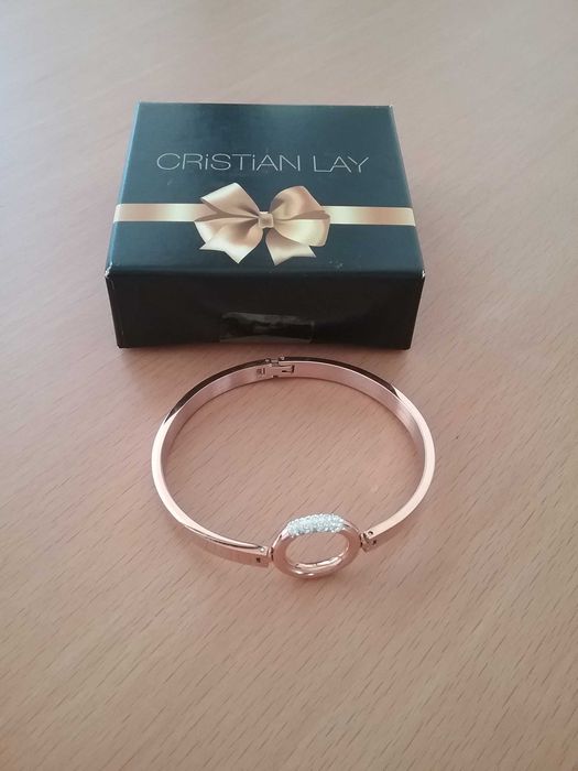 Conjunto de 2 Pulseiras banhadas a ouro, novas, com caixa