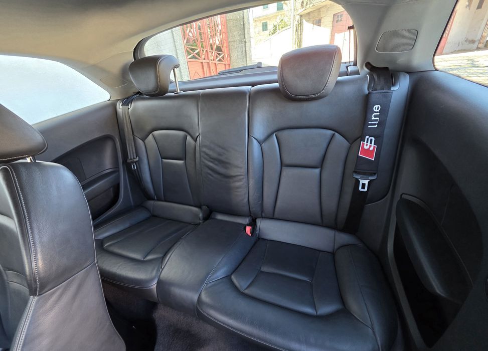 Audi A1 S-Line 1,6TDI 105cv