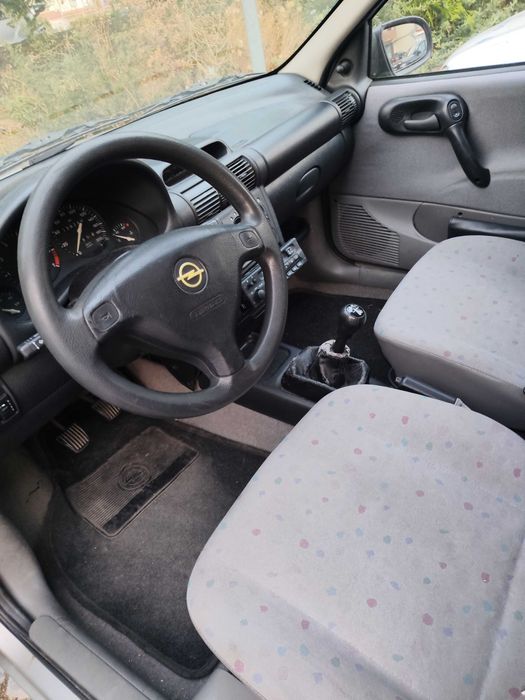 Opel corsa 1.0 gasolina