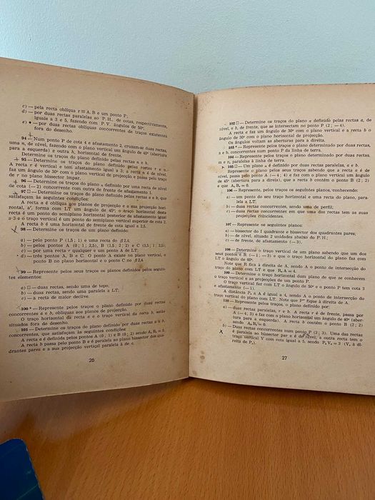 Exercícios de Geometria Descritiva - Primeira Parte64584627900931123