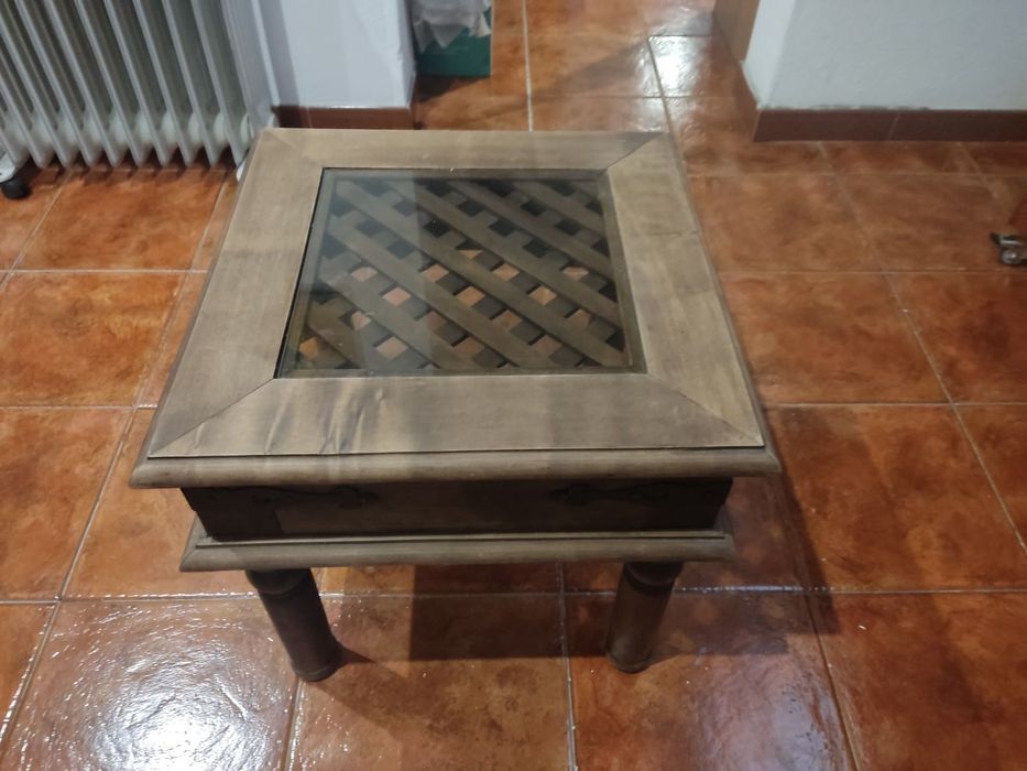 Mesa de centro e apoio