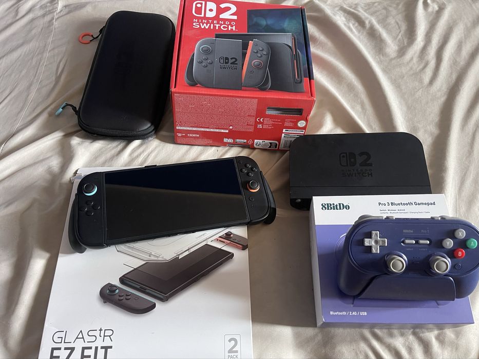 Nintendo Switch 2, Etui, Pad 8BitDo Pro3, Duży Zestaw