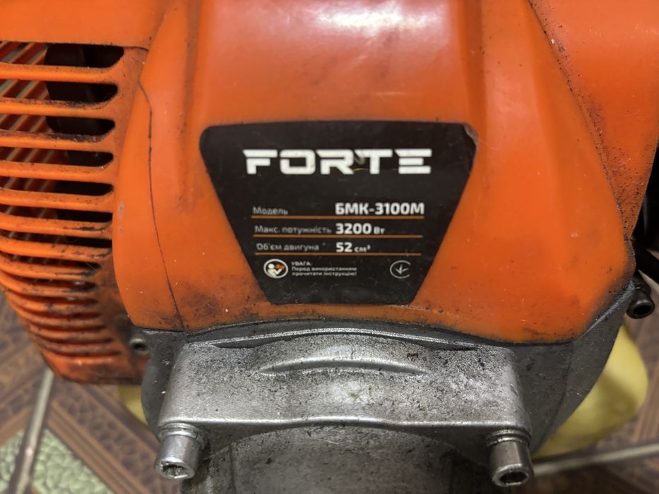Коса бензинова Forte БМК-3100М 3200Вт