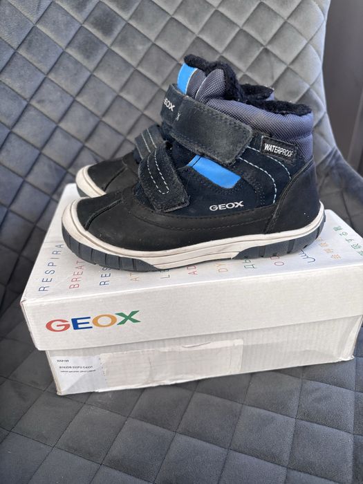 зимові черевики geox 26р.