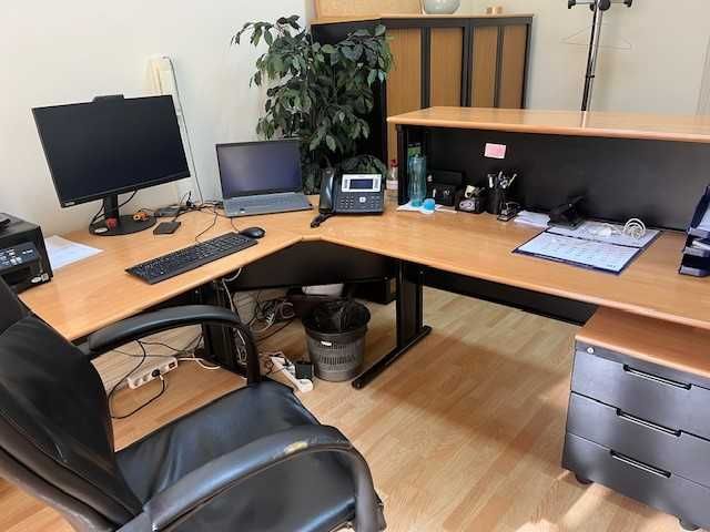 ARTIGO DISPONIVEL ATE 24 DE OUTUBRO Mobiliario de escritório completo