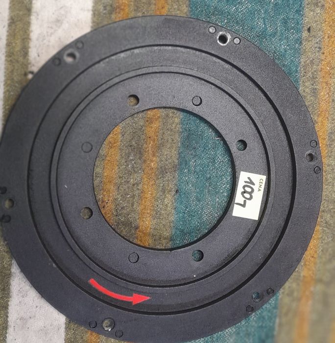 Kołnierz do silnika elektrycznego zwiększający 25cm używany