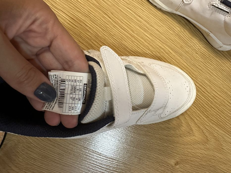 Bury na rzepę rozmiar 37