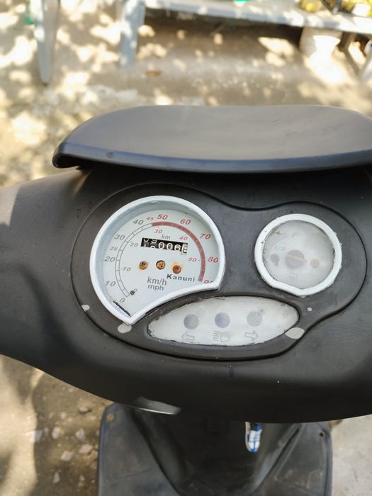 Продам скутер Кануні