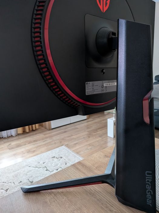 Monitor LG gp850 mini led ips 180hz 27cali 1440p