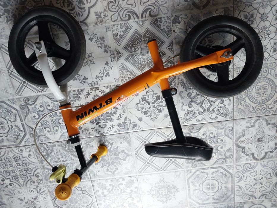 Rowerek biegowy Btwin st. bdb