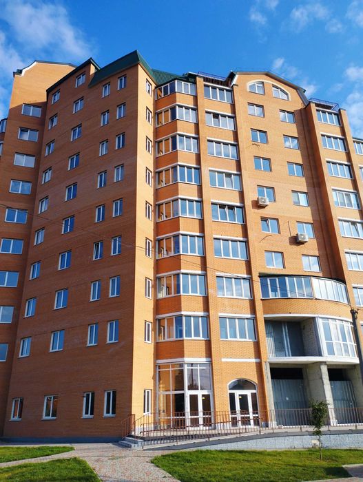 Продаю 2-кімнатну квартиру в новобудові на Вокзальній